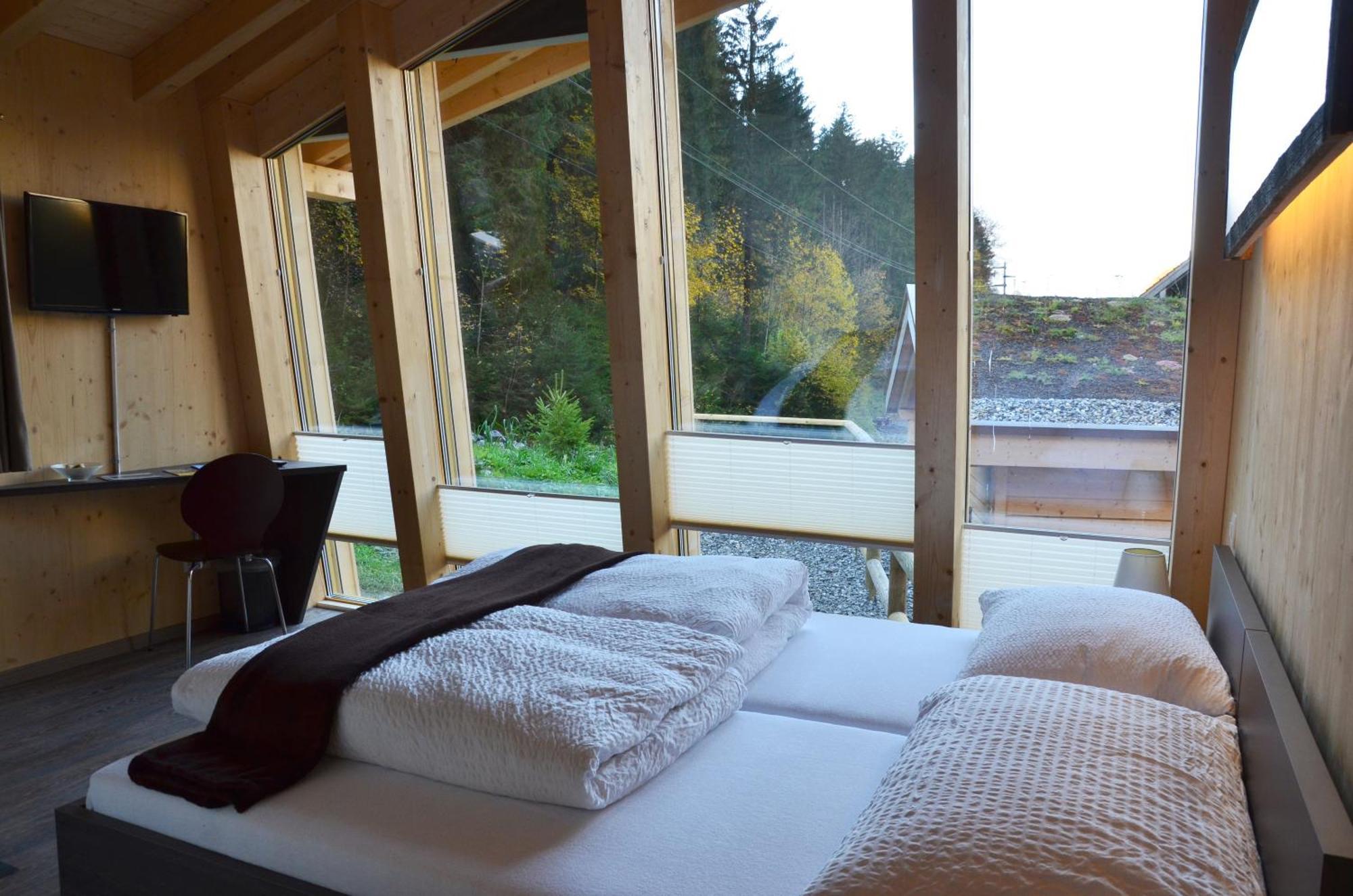 Huettenhotel Husky Lodge Muotathal Rum bild