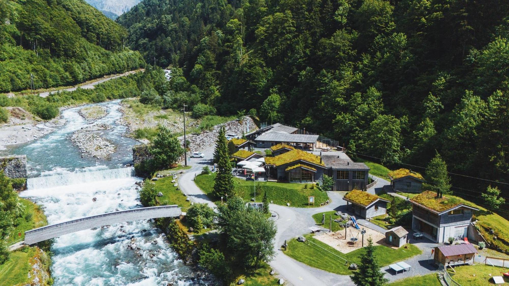 Huettenhotel Husky Lodge Muotathal Exteriör bild
