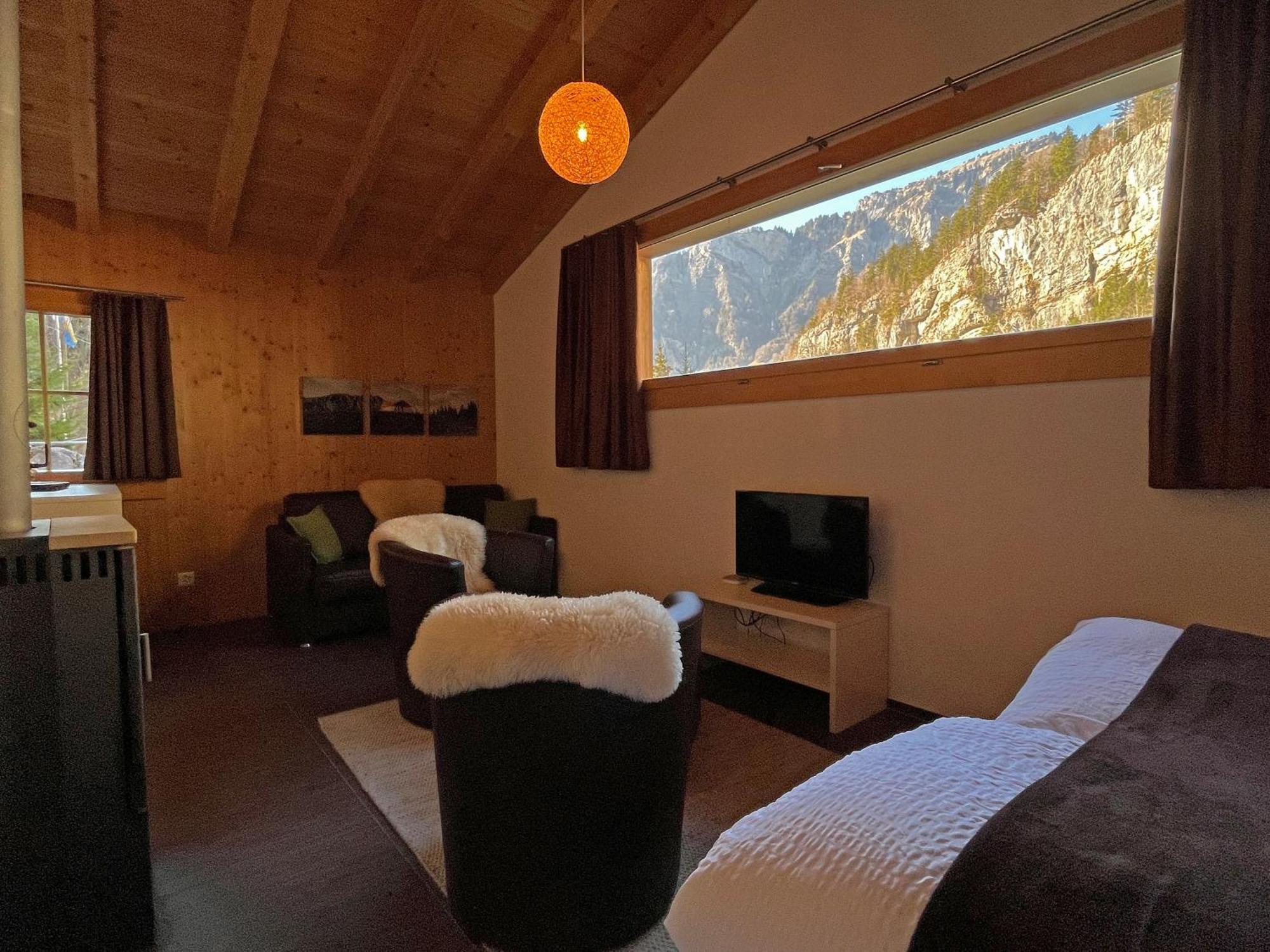 Huettenhotel Husky Lodge Muotathal Exteriör bild