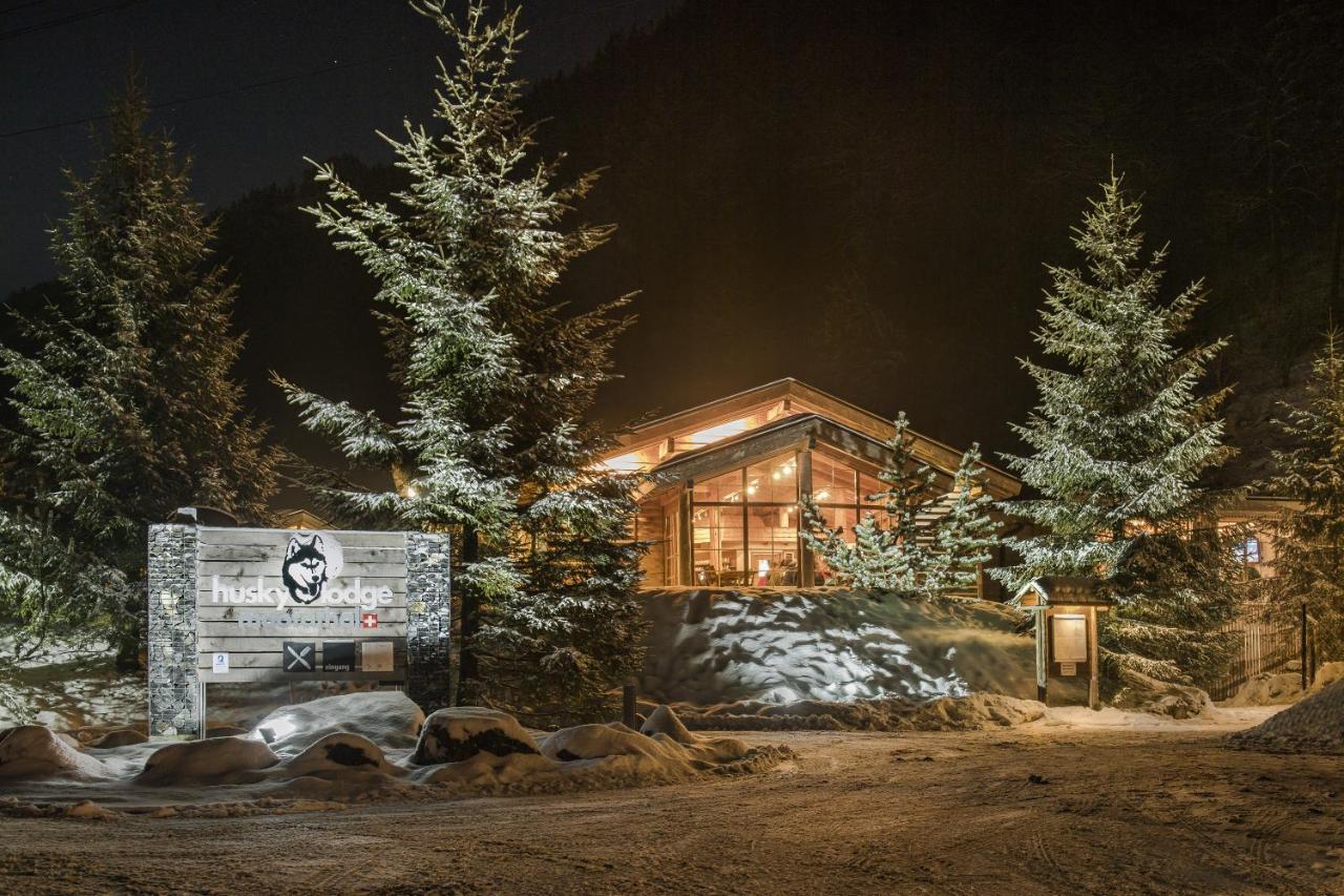 Huettenhotel Husky Lodge Muotathal Exteriör bild